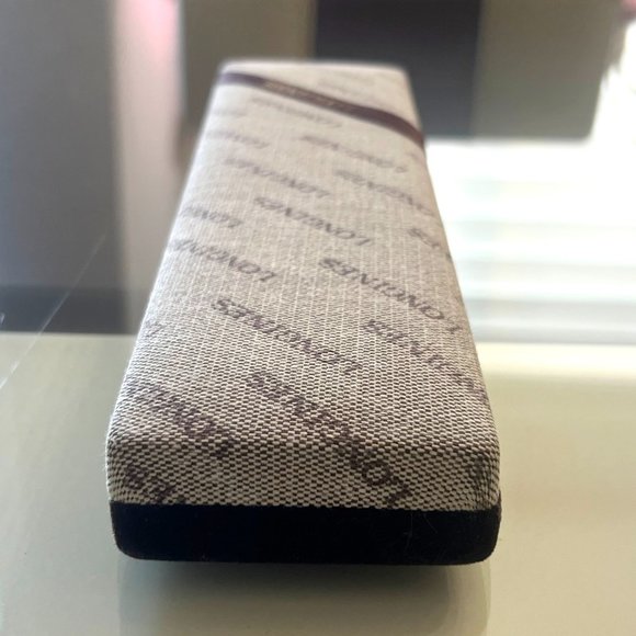 Longines Swiss Brand Logo Watch Case! - Picture 9 of 13